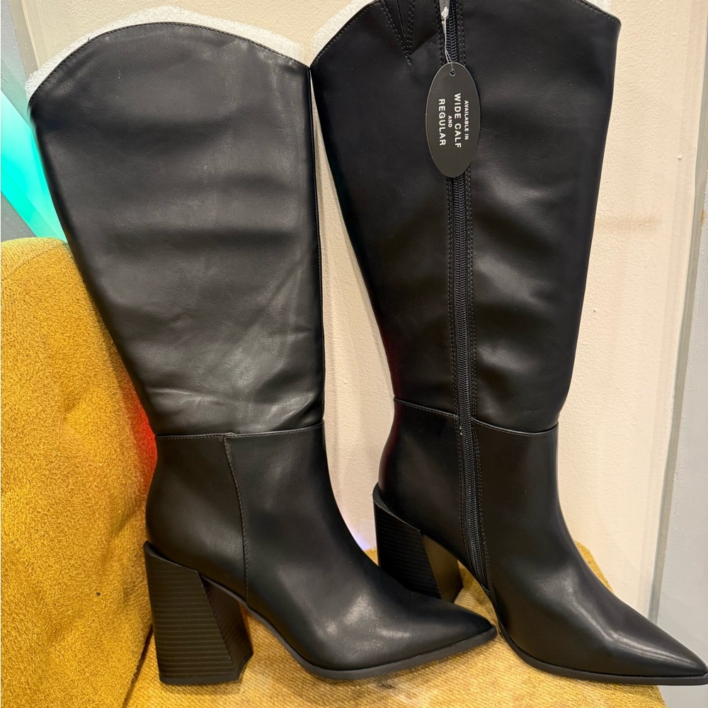 Wild Pair Black Pointed-Toe Knee-High Block Heel Boots